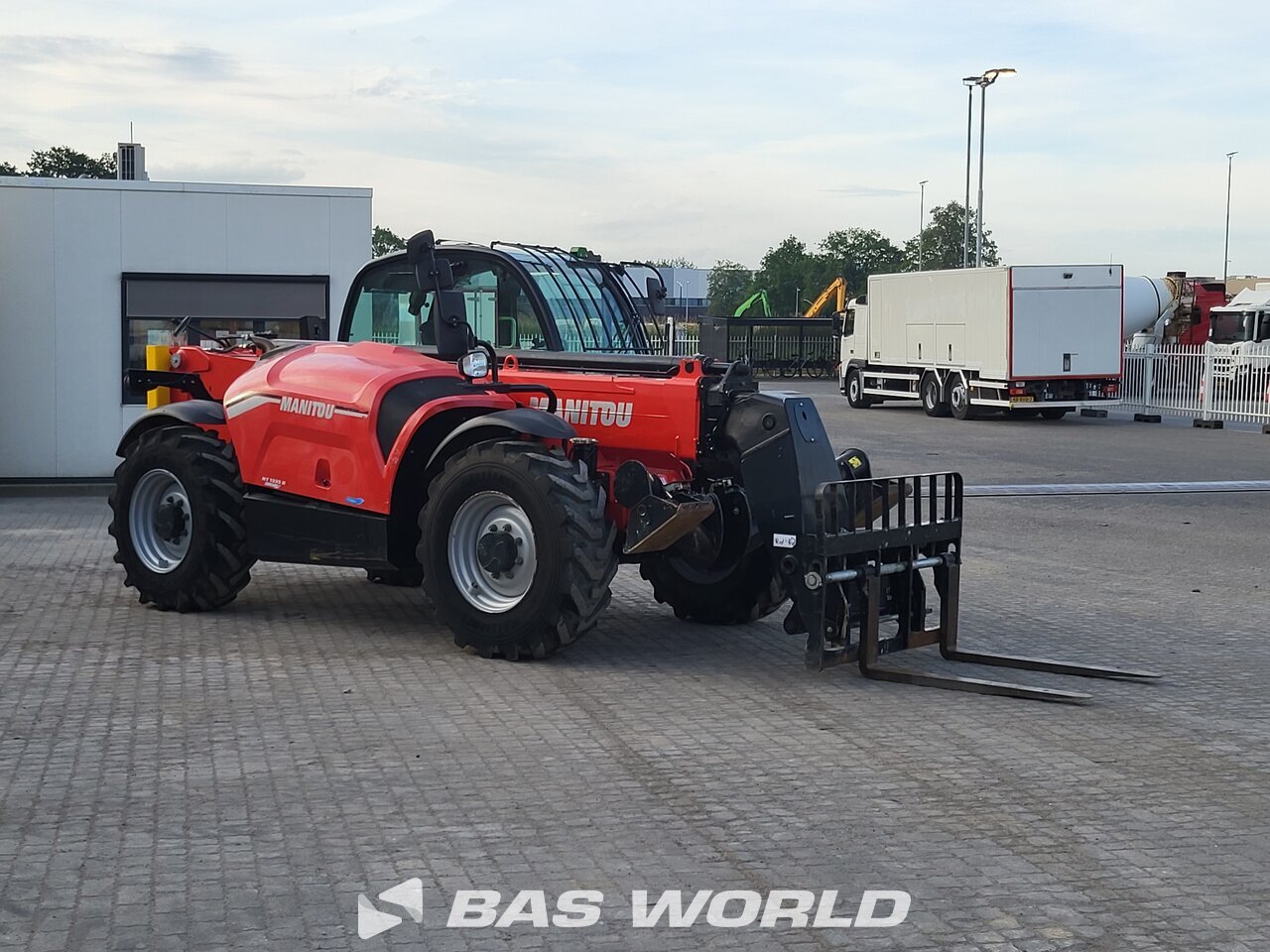 Other : Manitou MT1335 H رافعة تلسكوبية