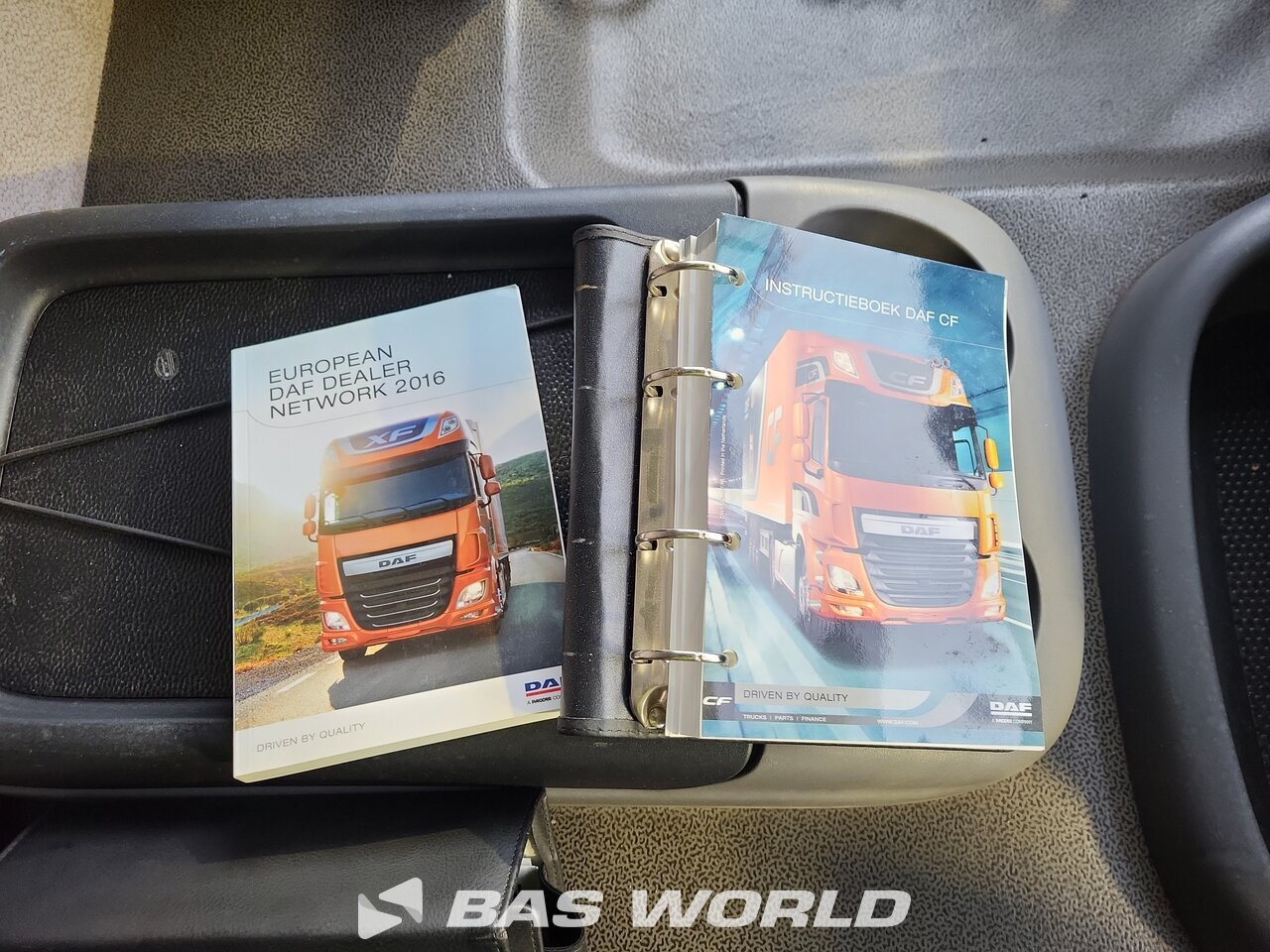 Other : DAF CF 290 Containere pentru furgonetă
