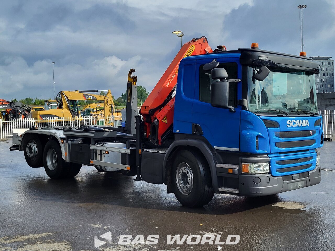 Other : Scania P360 hooklift truck