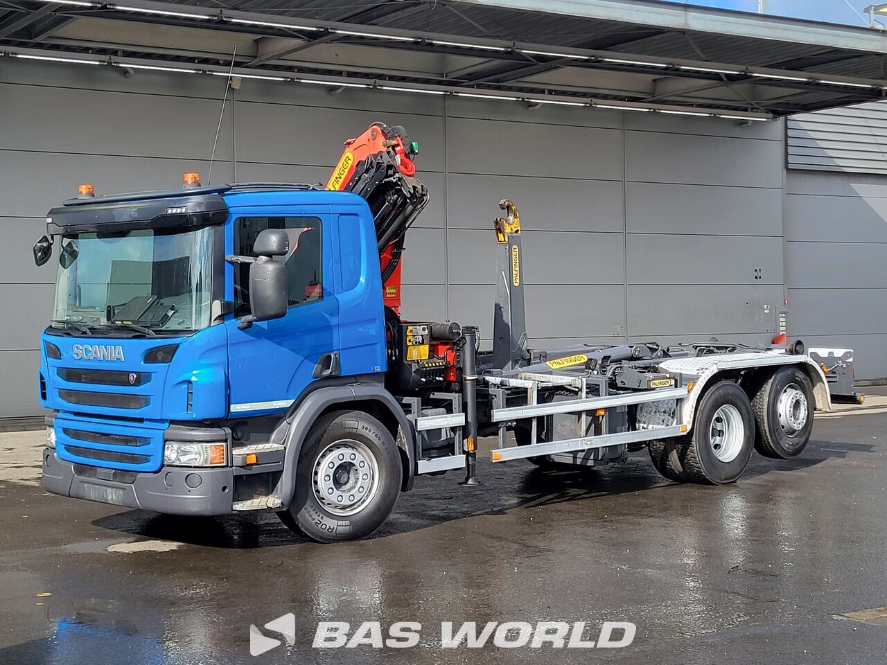 Other : Scania P360 hooklift truck