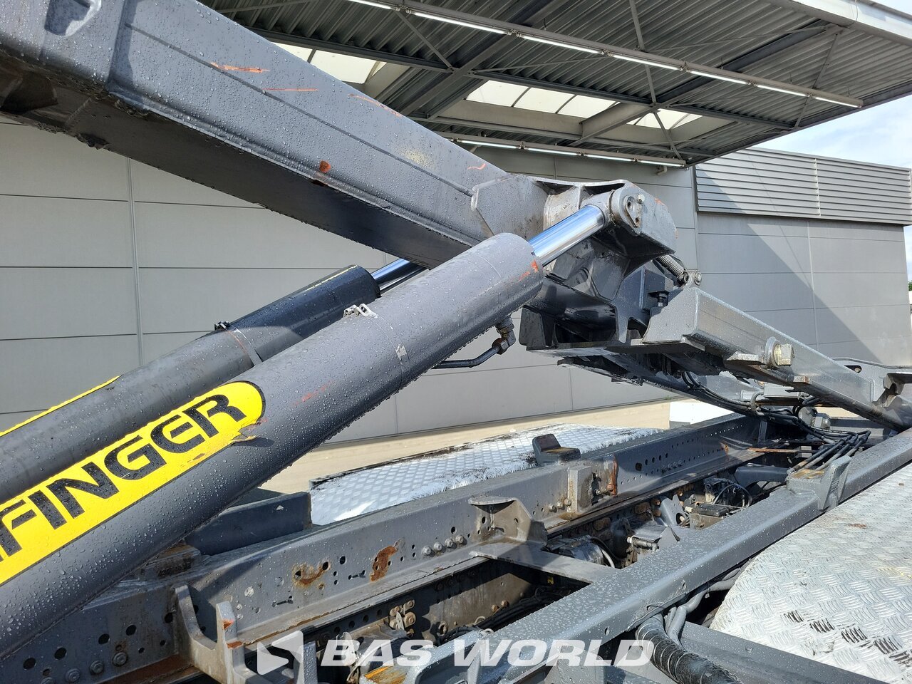 Other : Scania P360 hooklift truck