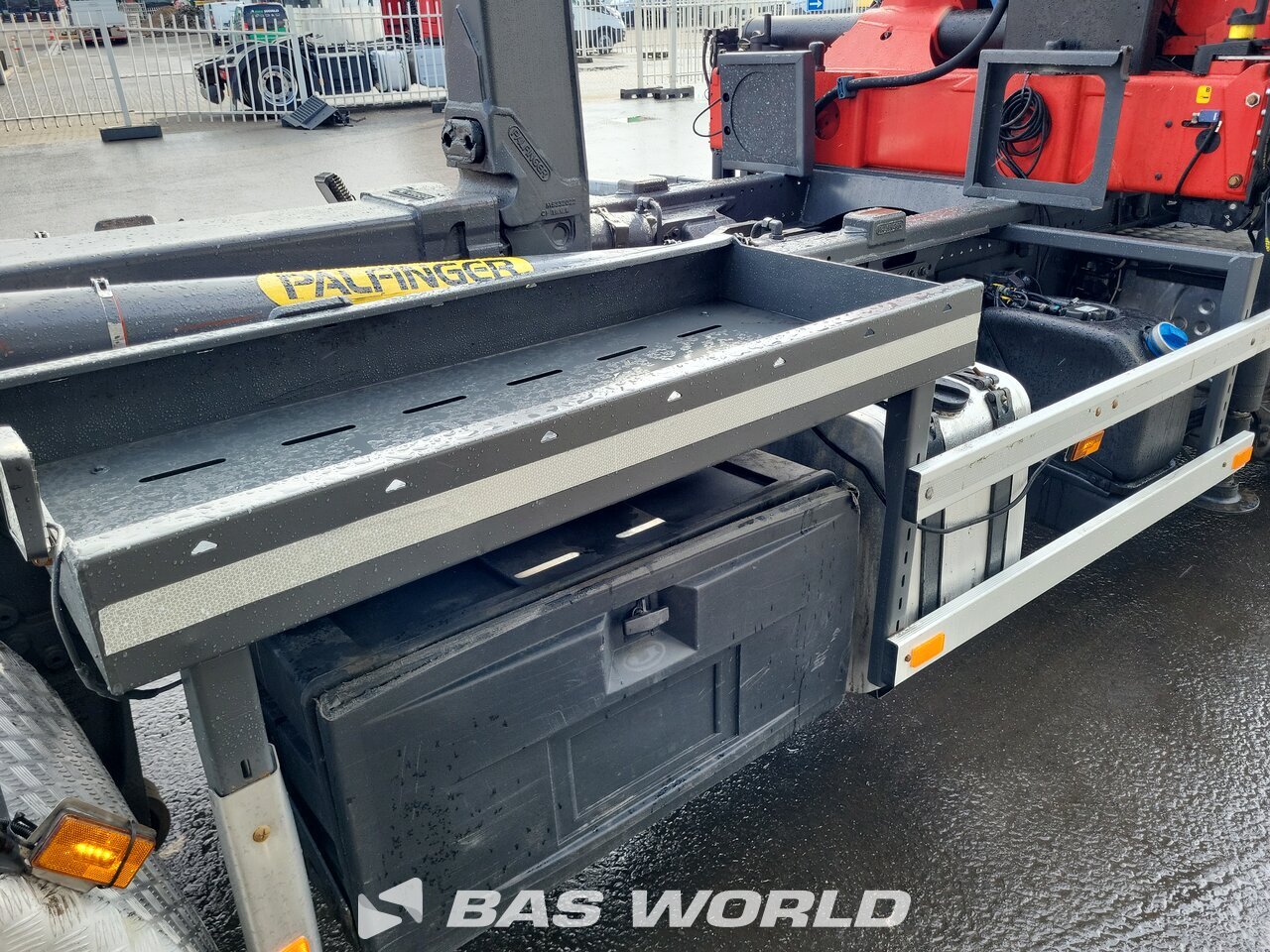 Other : Scania P360 hooklift truck