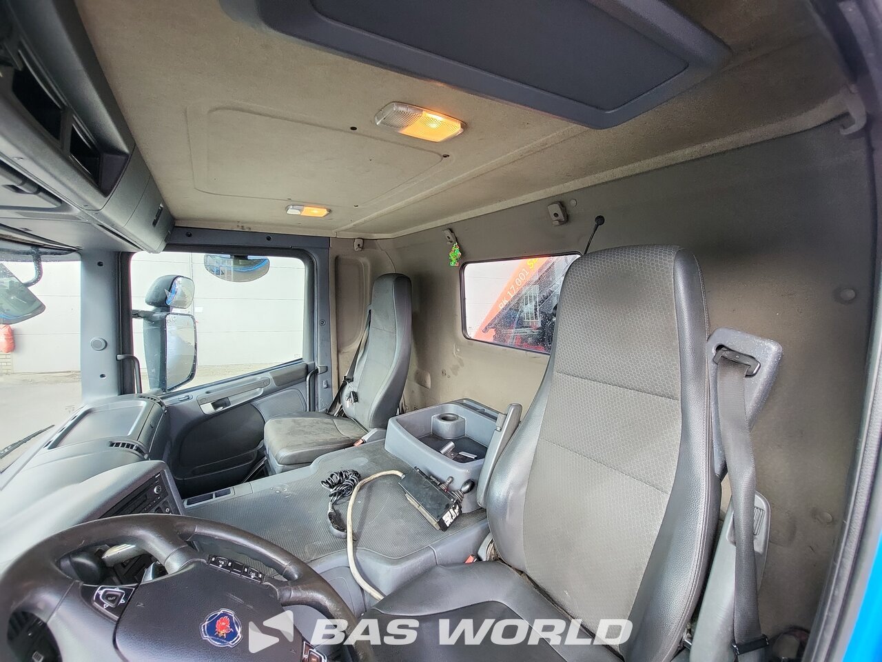 Other : Scania P360 hooklift truck