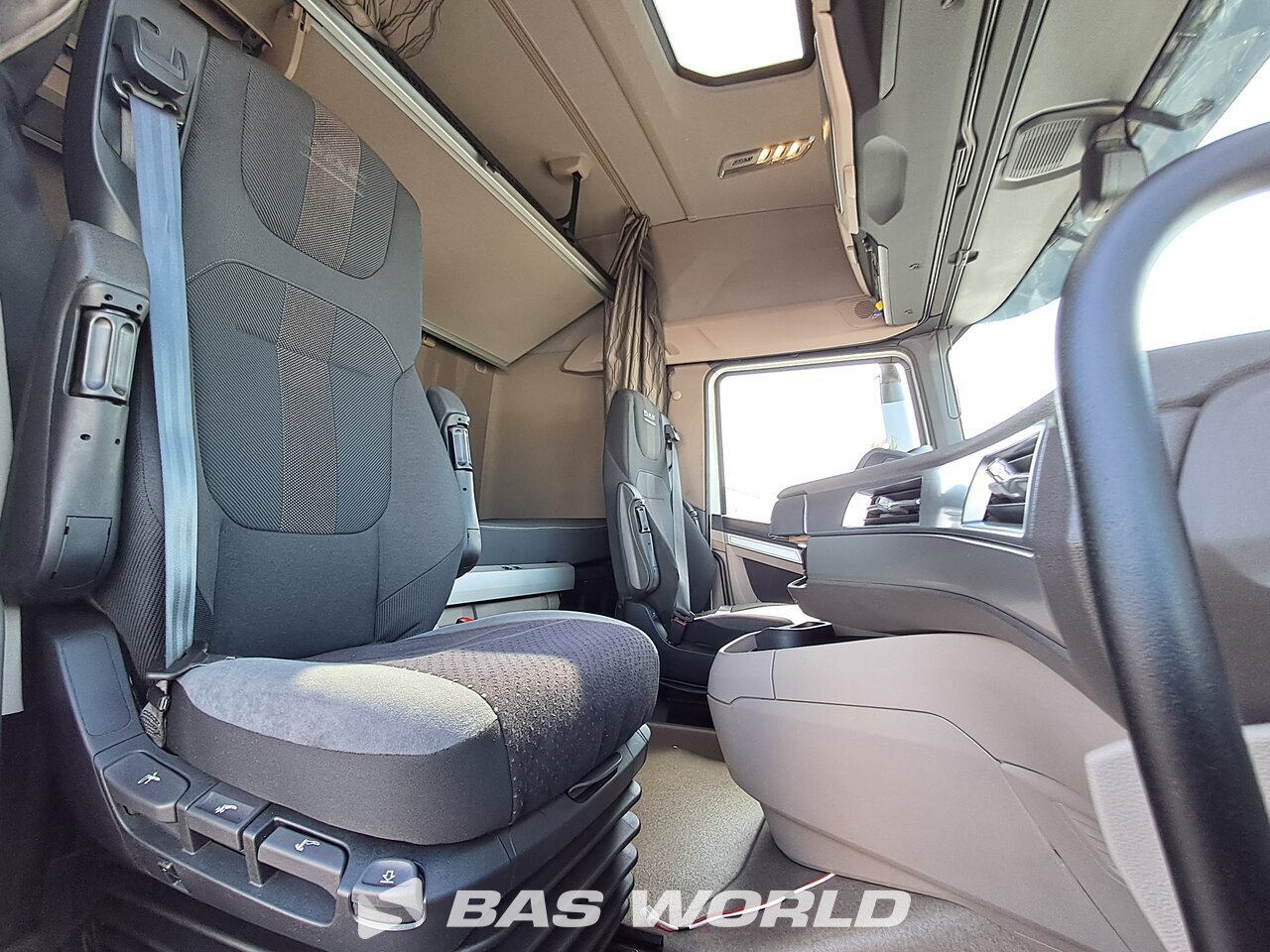 Other : DAF XG 480 Vetopöytäauto