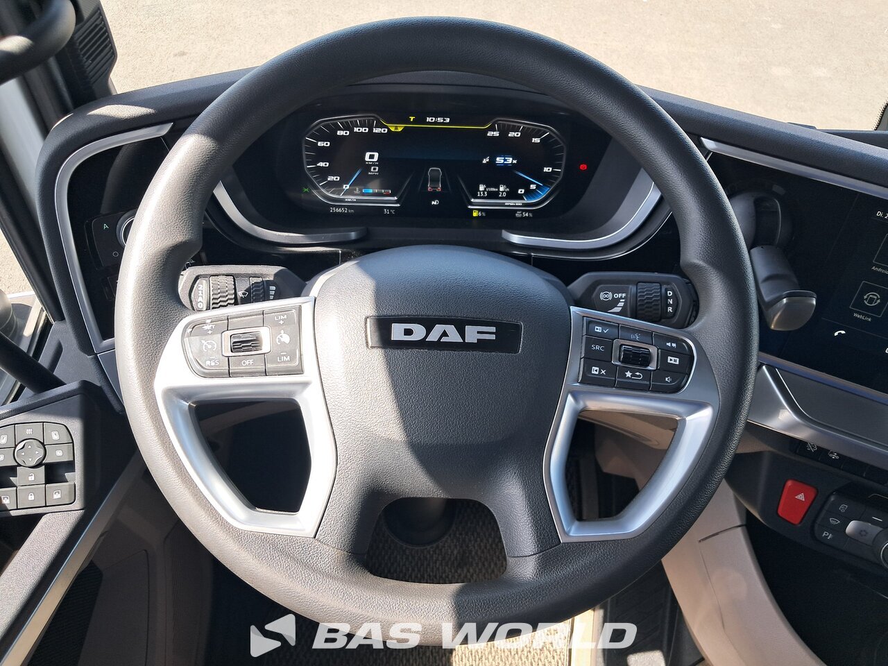 Other : DAF XG 480 Vetopöytäauto