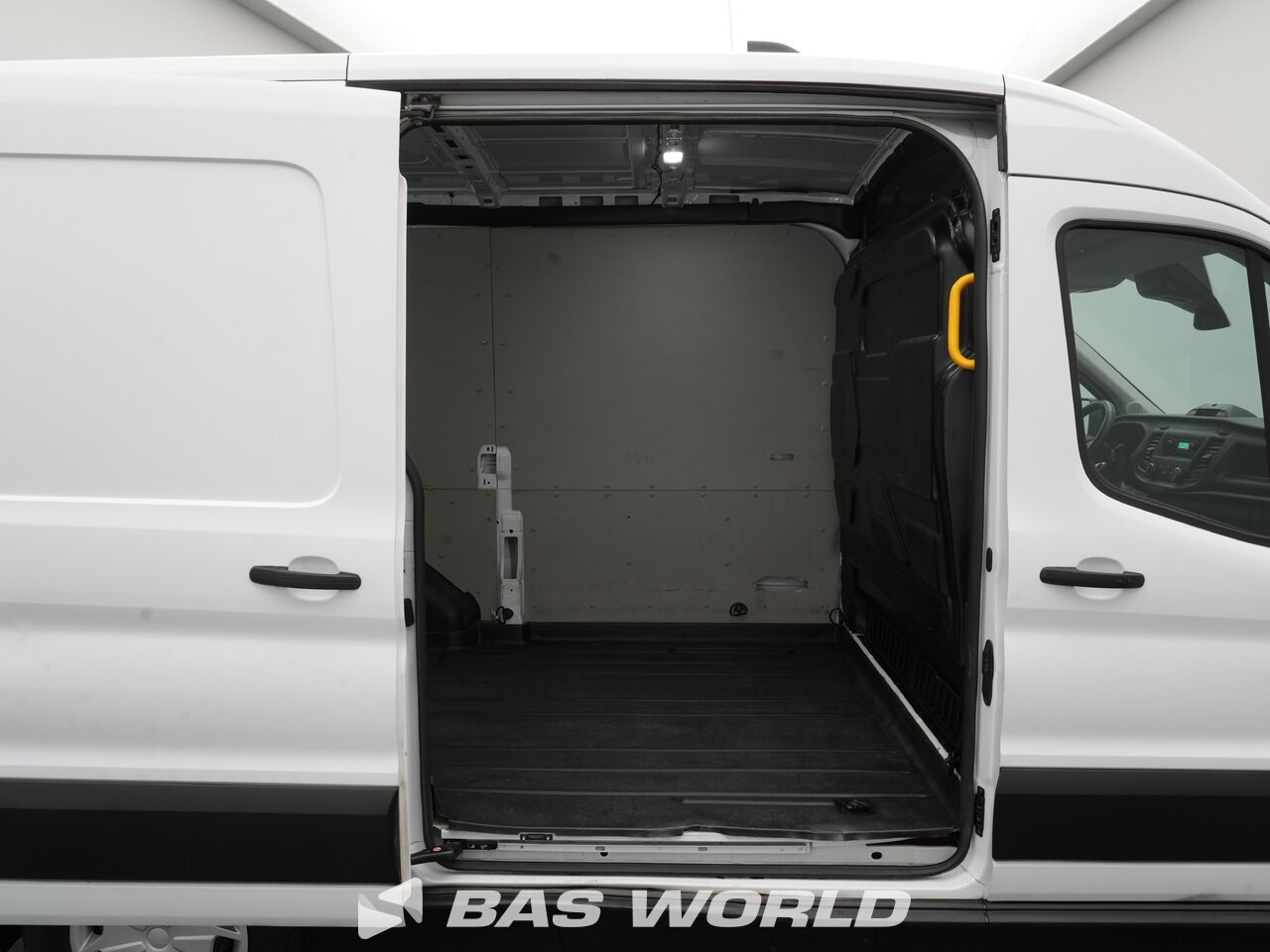 Other : Ford Transit 130pk Furgão