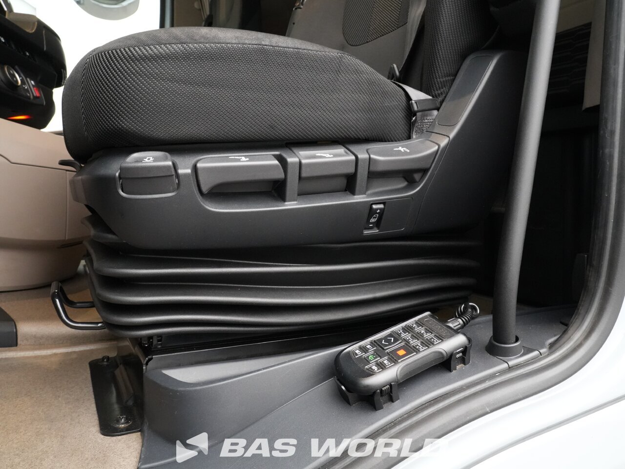 Other : DAF XG 530 Cabeza tractora