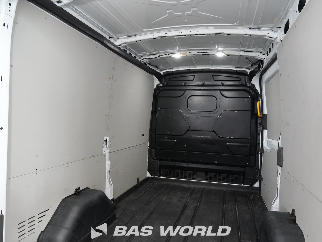 Other : Ford Transit 130pk Furgão