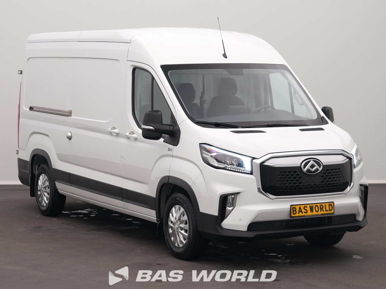 Other : Maxus eDeliver 9 Closed box van