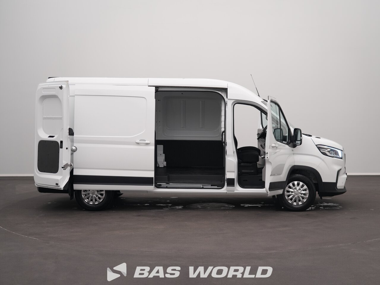 Other : Maxus eDeliver 9 Closed box van