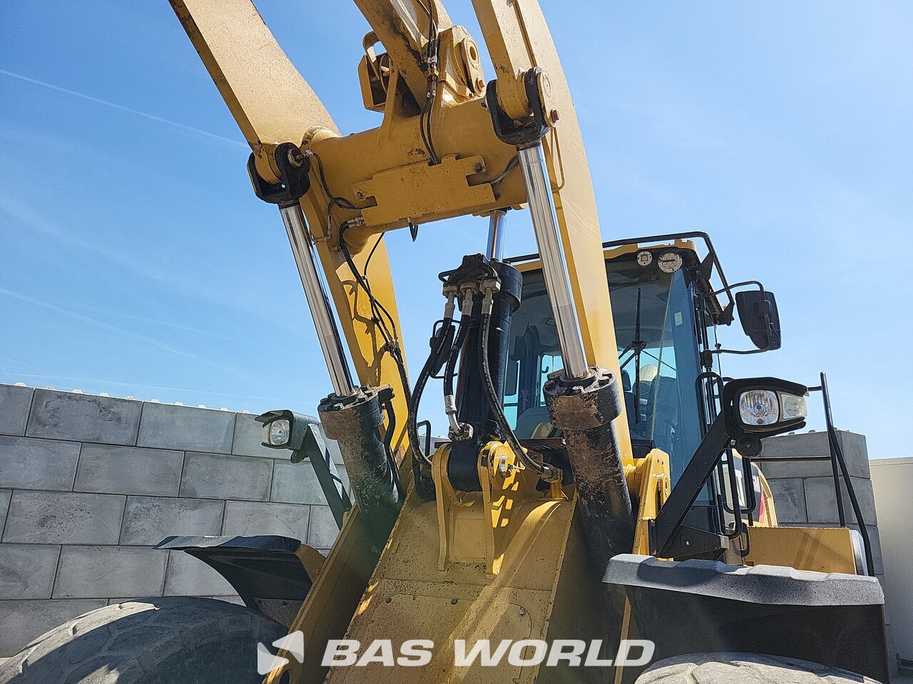 Other : Caterpillar 966 M Încărcător frontal pe roți