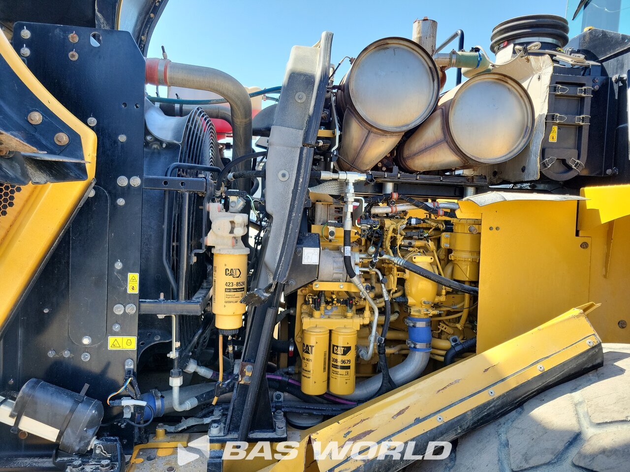Other : Caterpillar 966 M Încărcător frontal pe roți