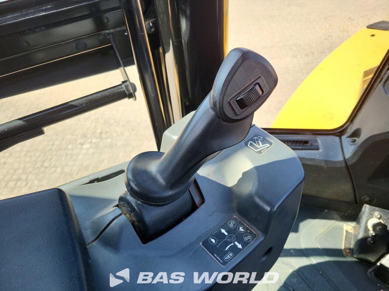 Other : Caterpillar 966 M Încărcător frontal pe roți