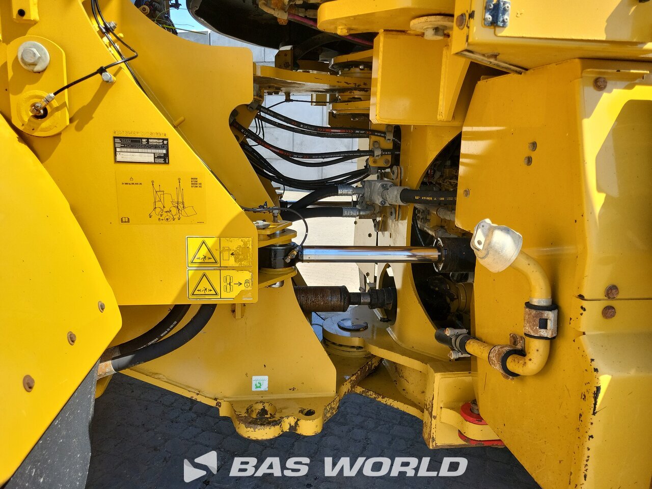 Other : Caterpillar 966 M Încărcător frontal pe roți