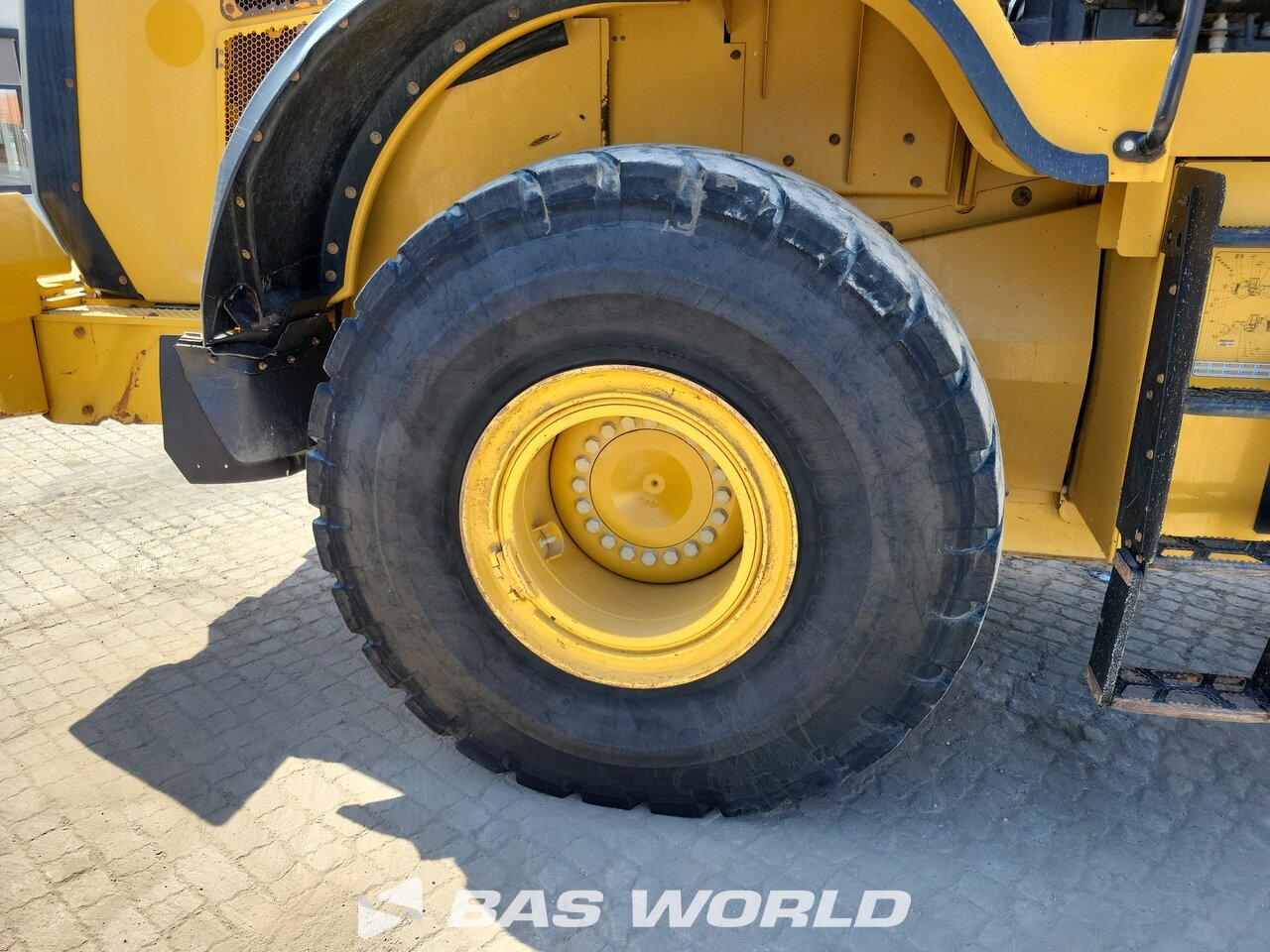 Other : Caterpillar 966 M Încărcător frontal pe roți