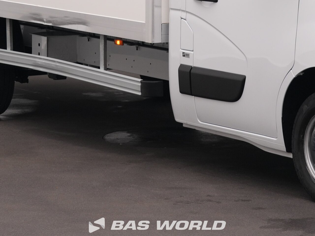 Other : Renault Master 145PK Box body