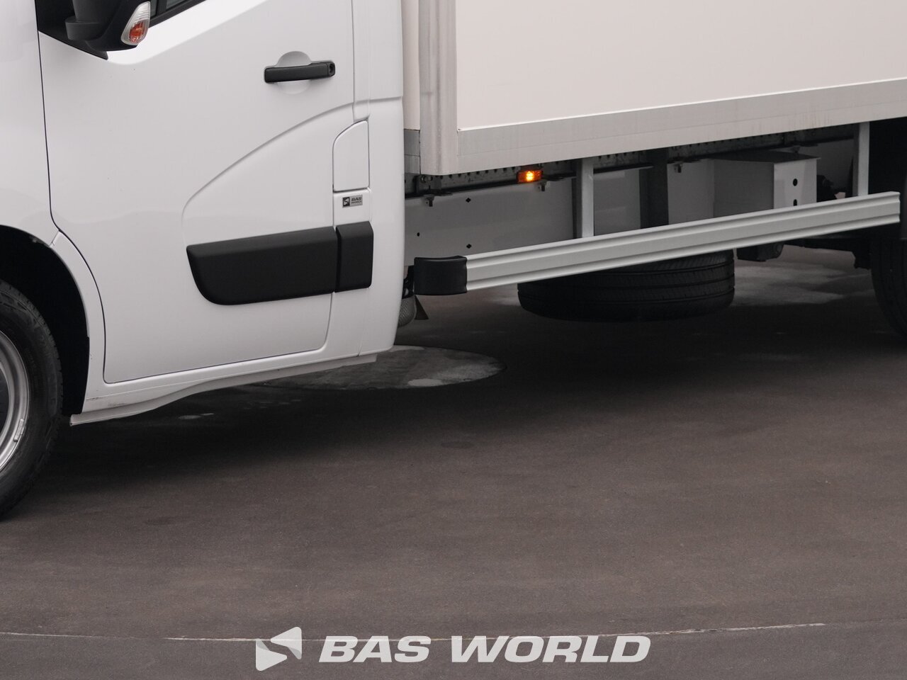 Other : Renault Master 145PK Box body