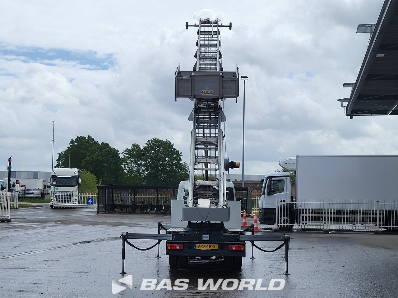 Other : Mitsubishi Fuso Canter 3S13 Kastenwagen