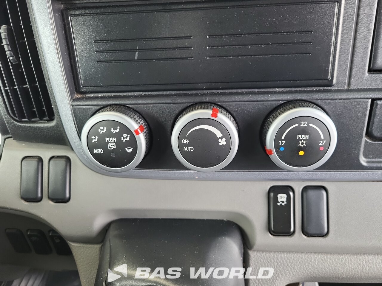 Other : Mitsubishi Fuso Canter 3S13 Kastenwagen