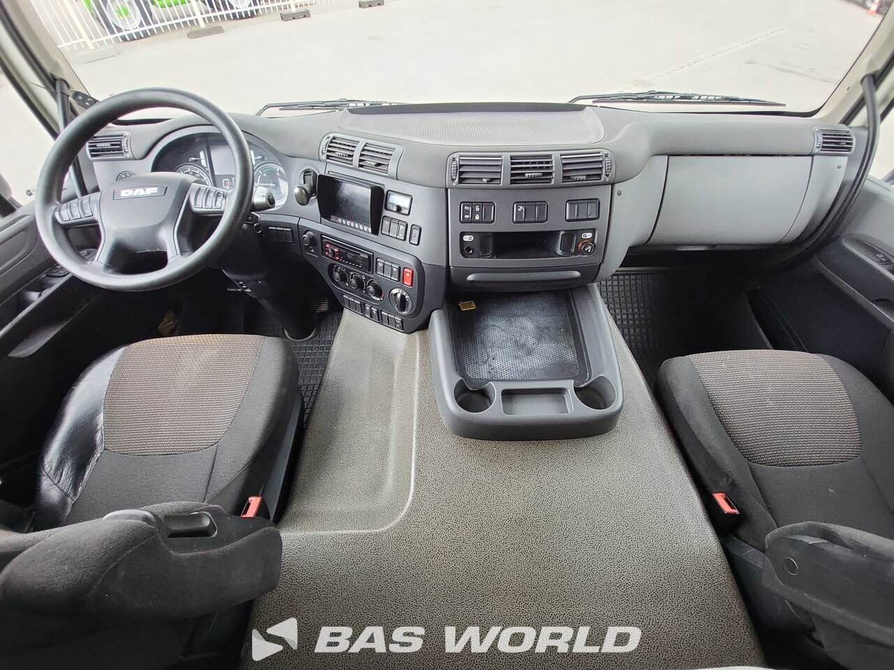 Other : DAF CF 400 sattelzugmaschine
