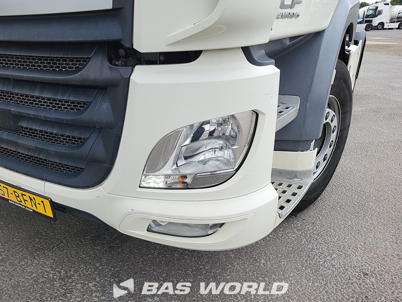 Other : DAF CF 400 sattelzugmaschine
