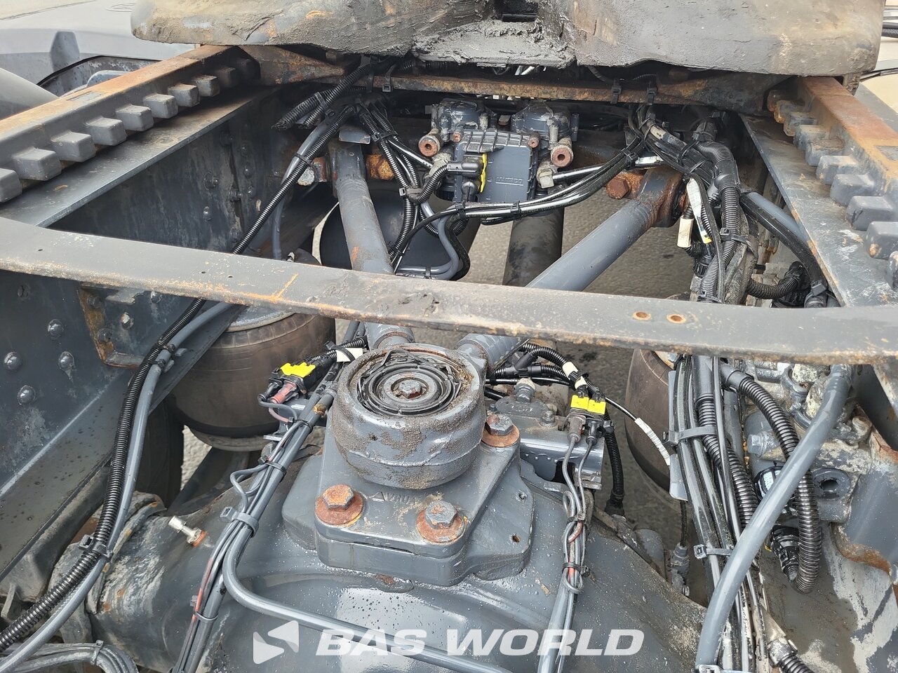 Other : DAF CF 400 sattelzugmaschine