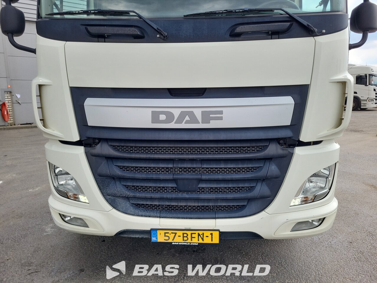 Other : DAF CF 400 sattelzugmaschine