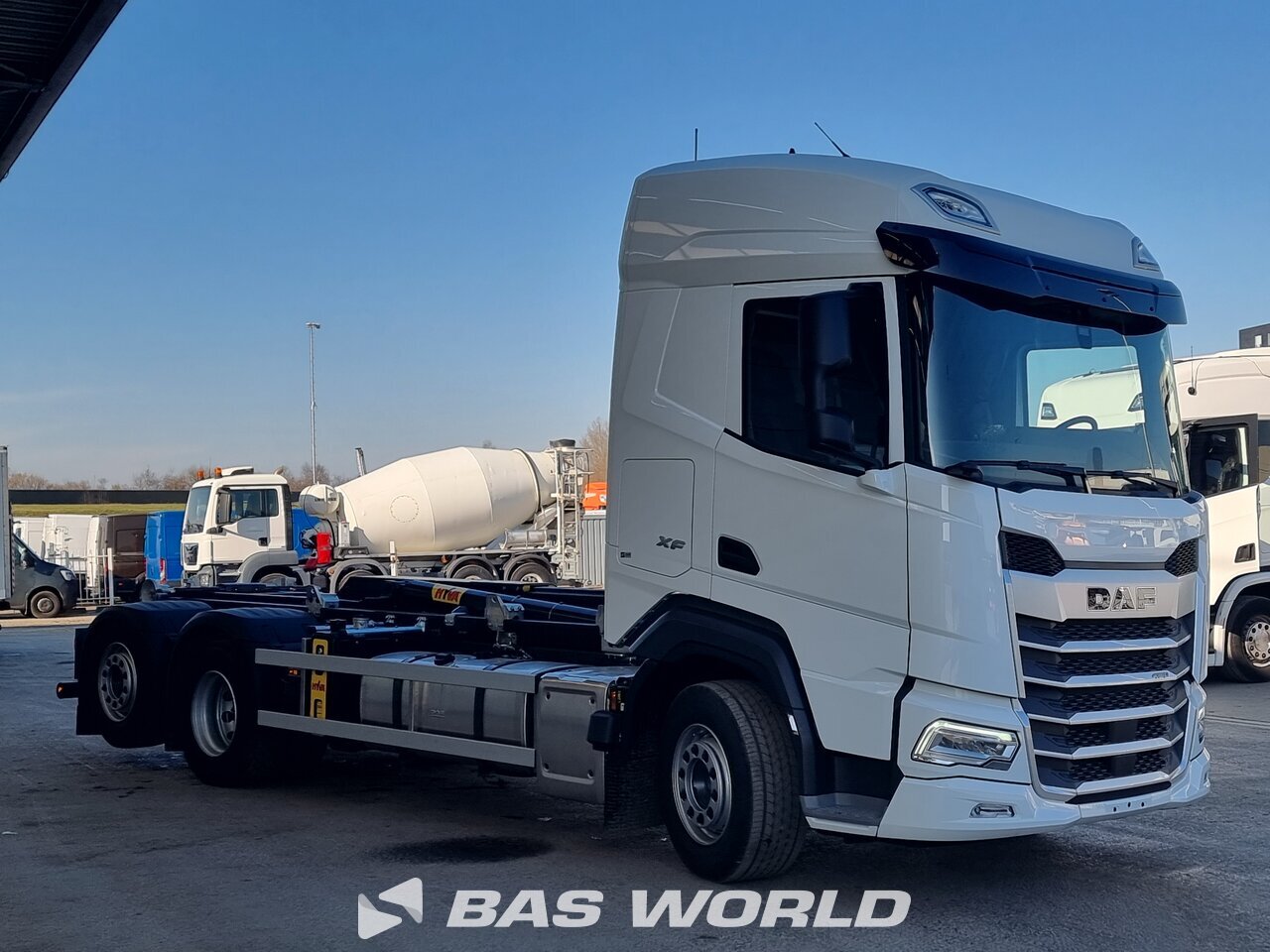 Other : DAF XF 480 camión con gancho elevador