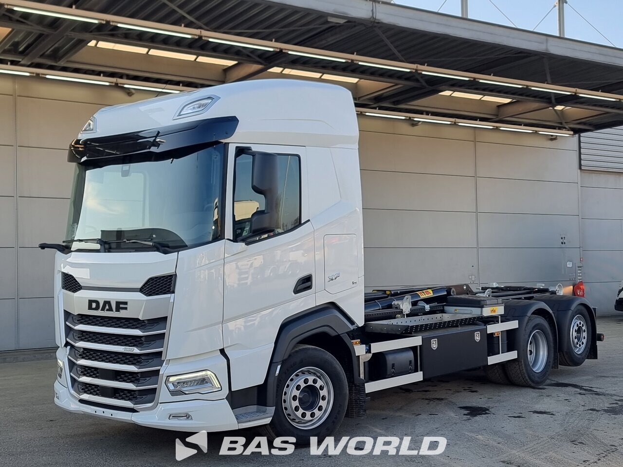 Other : DAF XF 480 camión con gancho elevador
