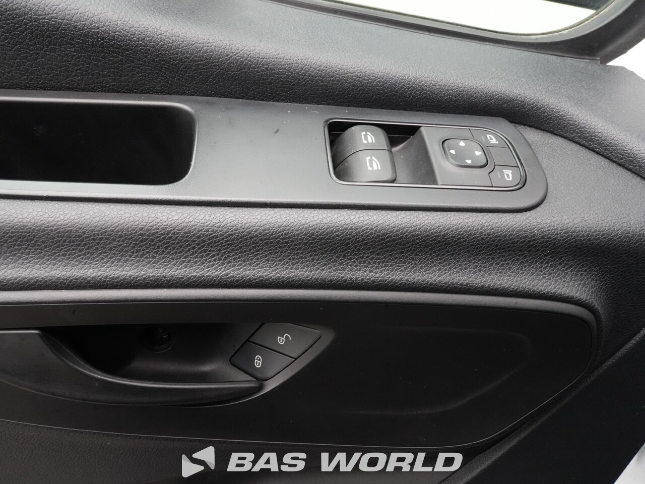 Other : Mercedes Sprinter 515 CDI Cassoni