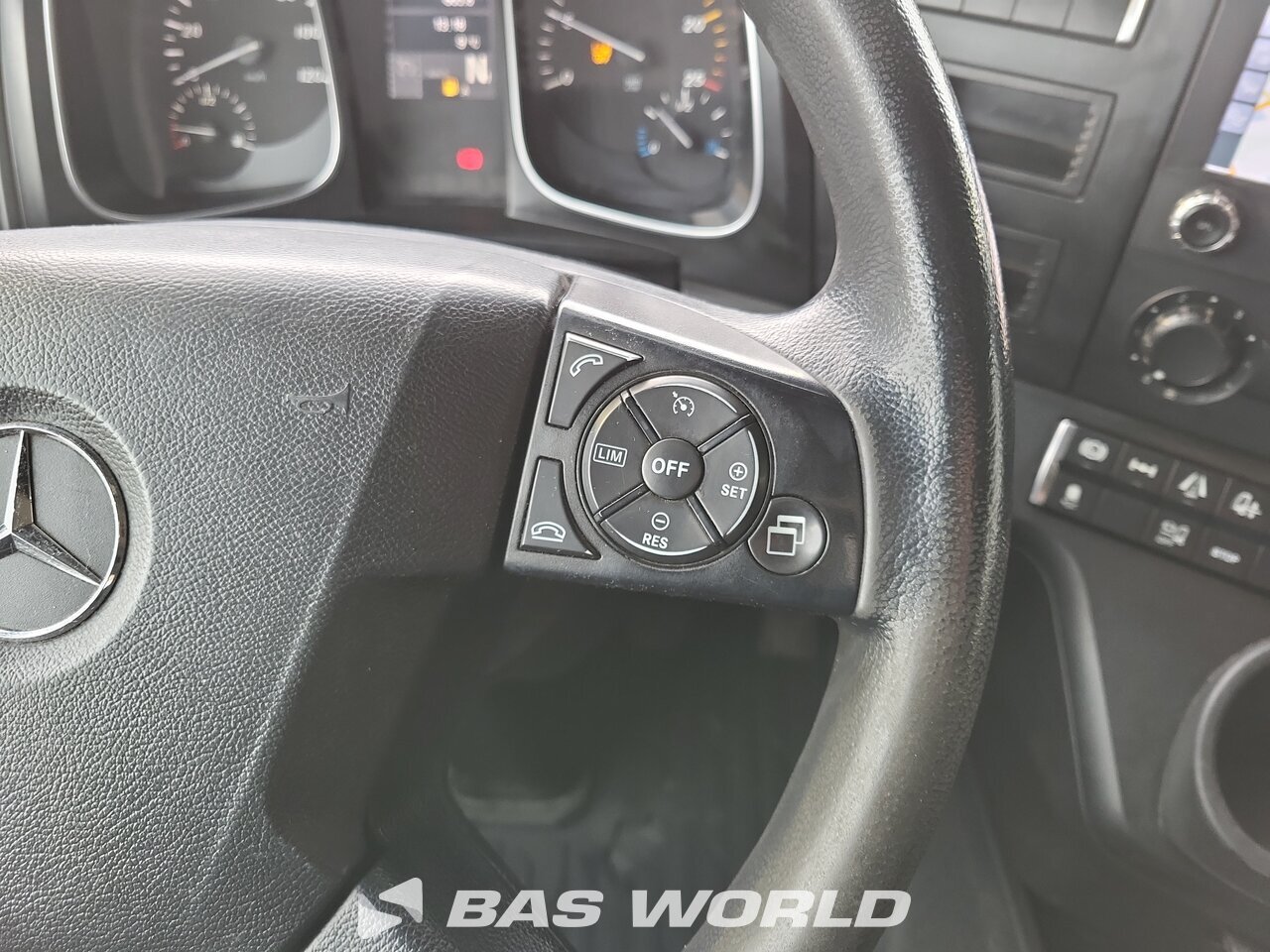 Other : Mercedes Actros 1948 Cap tractor