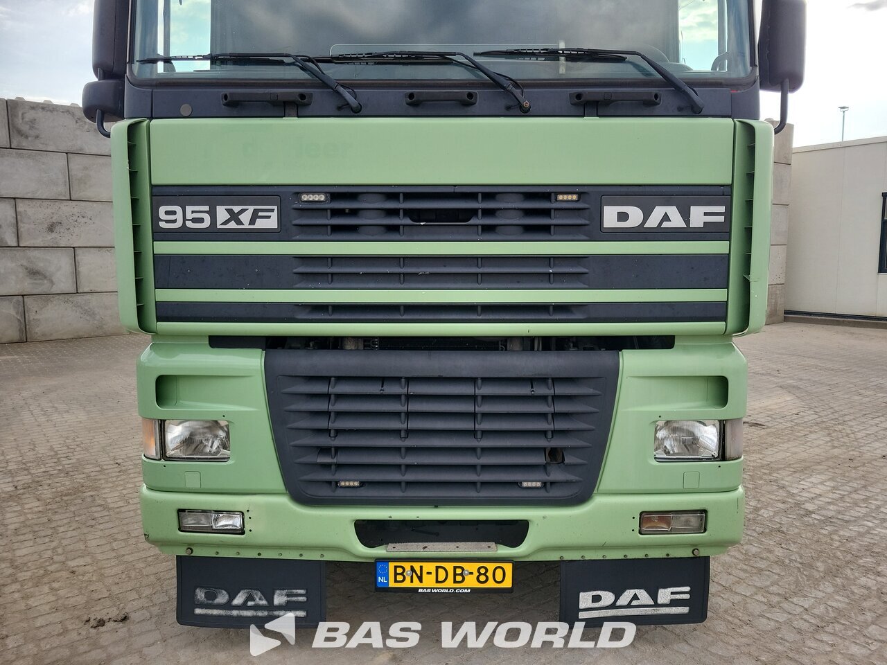 Other : DAF XF95.430 Trækker