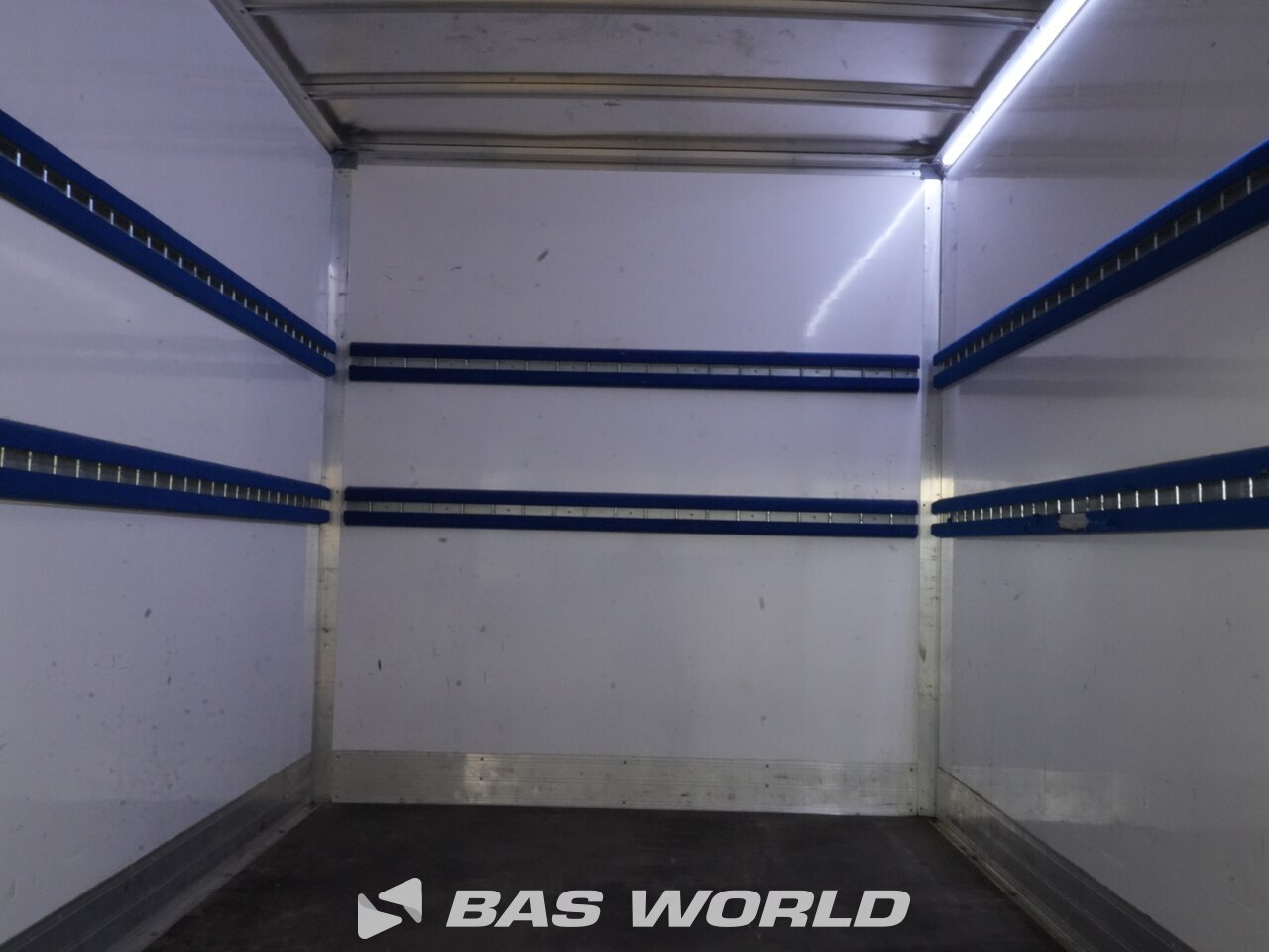 Other : Renault Master 145PK Box body