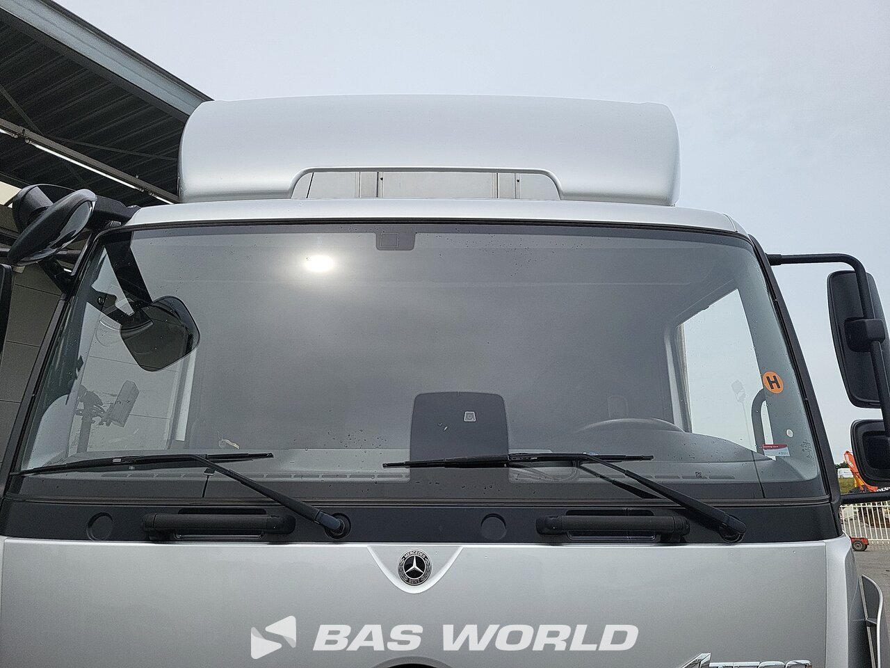 Other : Mercedes Atego 1524 Curtainside Truck