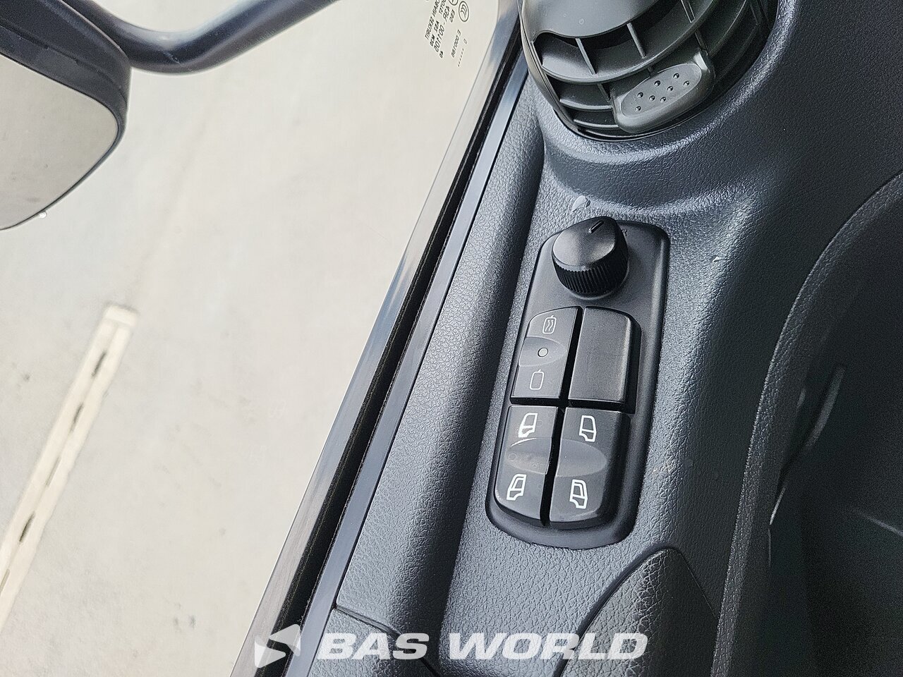 Other : Mercedes Atego 1524 Curtainside Truck