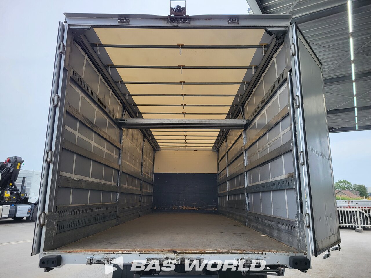 Other : Mercedes Atego 1524 Curtainside Truck