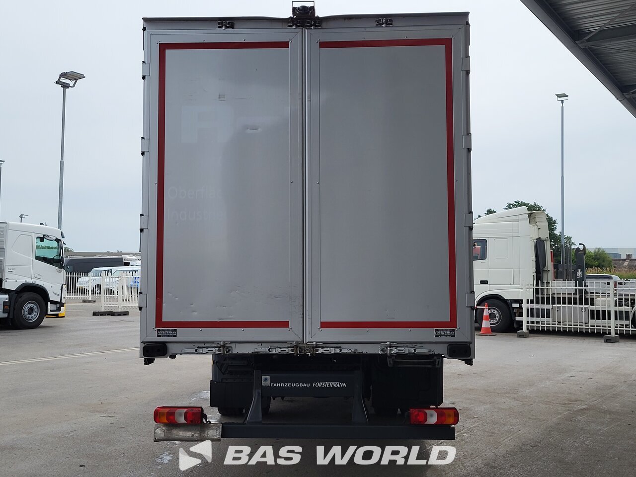 Other : Mercedes Atego 1524 Curtainside Truck
