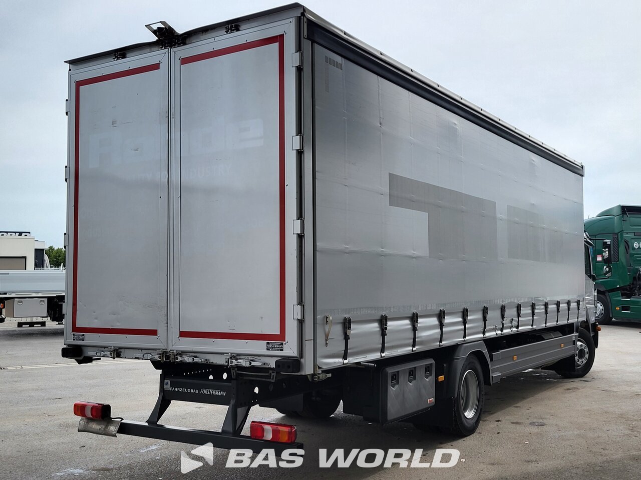 Other : Mercedes Atego 1524 Curtainside Truck