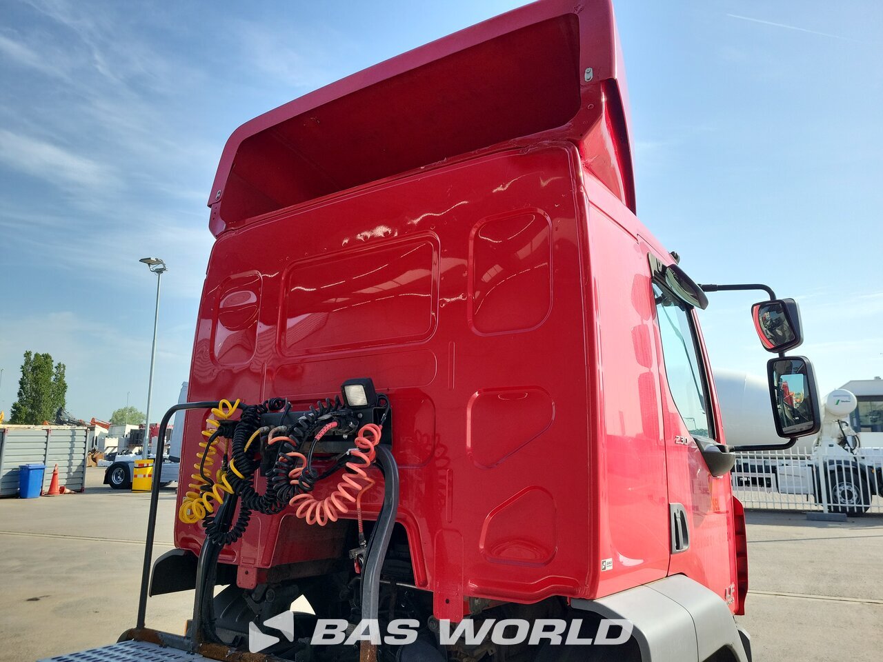 Other : DAF LF 230 وحدات الجر