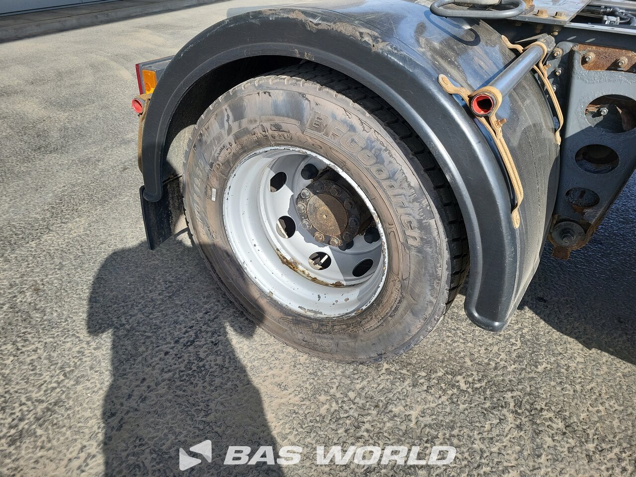 Other : DAF LF 230 وحدات الجر
