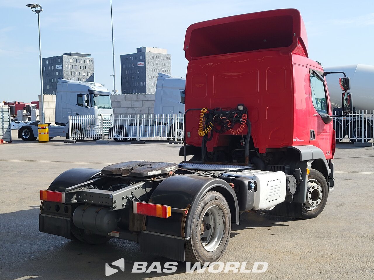 Other : DAF LF 230 وحدات الجر