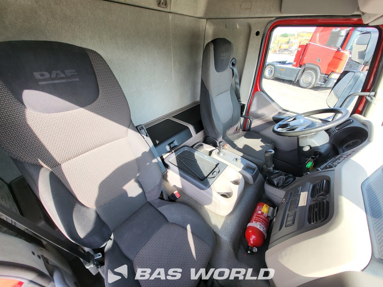 Other : DAF LF 230 وحدات الجر