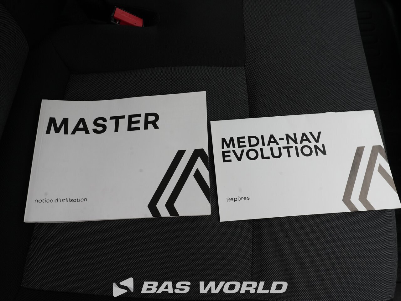 Other : Renault Master 145PK Stängda lastbilskarosser