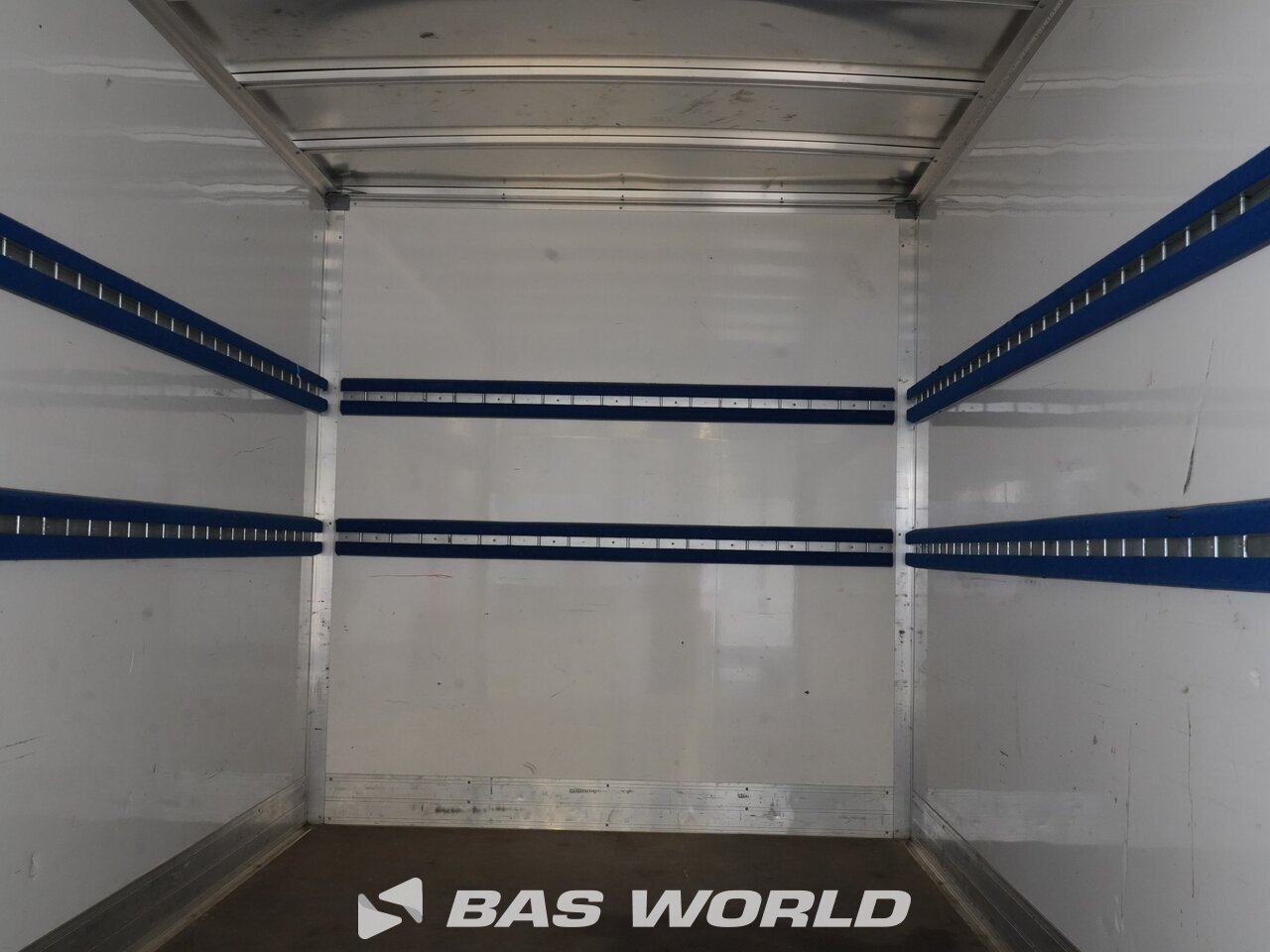 Other : Renault Master 145PK Stängda lastbilskarosser