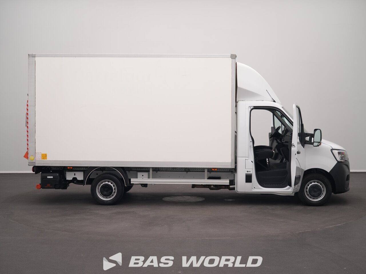 Other : Renault Master 145PK Stängda lastbilskarosser