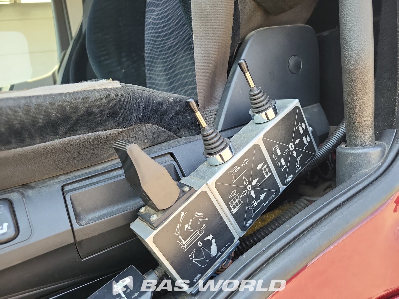 Other : Mercedes Antos 2542 camion à bras