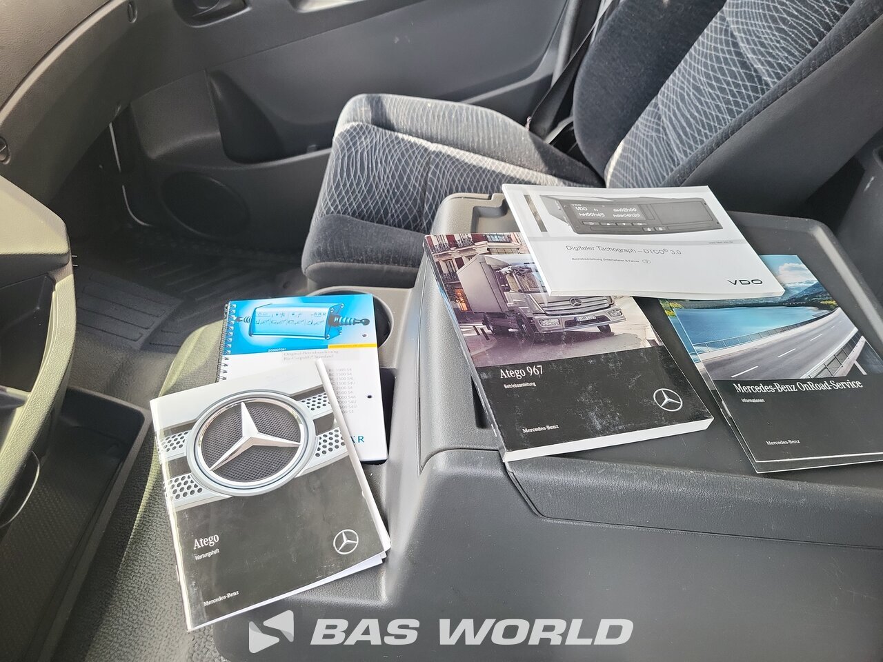 Other : Mercedes Atego 1224 Kapell