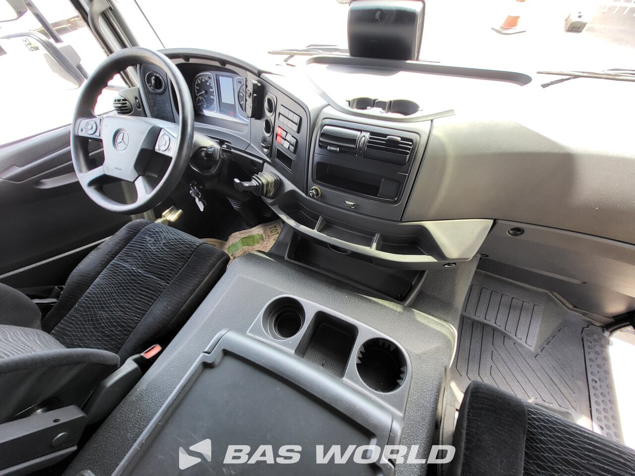 Other : Mercedes Atego 1224 Kapell
