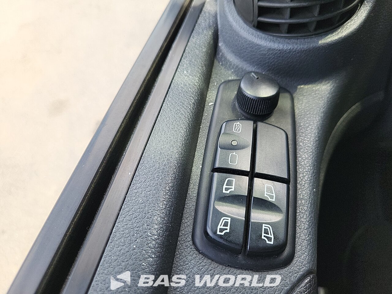 Other : Mercedes Atego 1224 Kapell