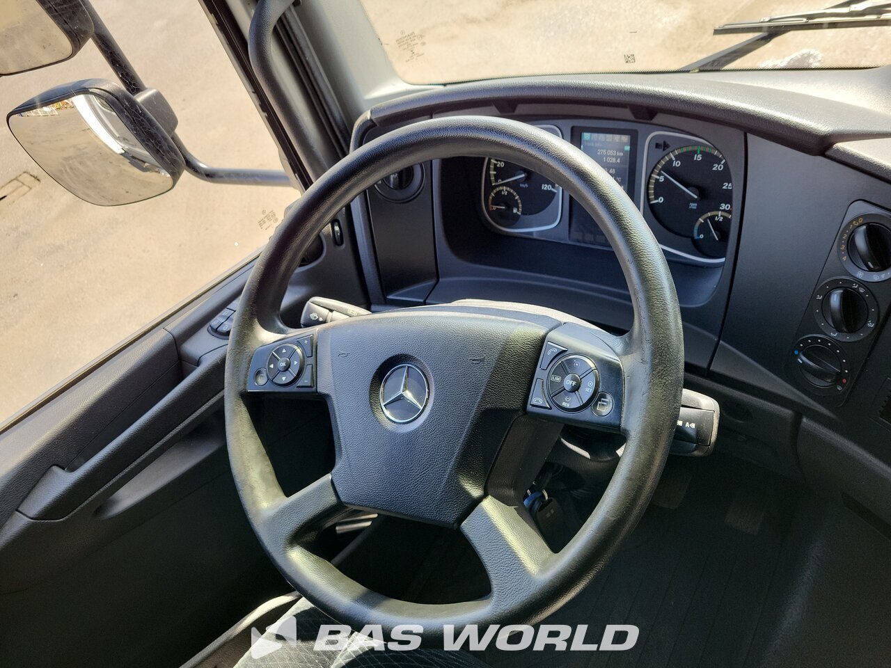Other : Mercedes Atego 1223 Carrosseries fourgons